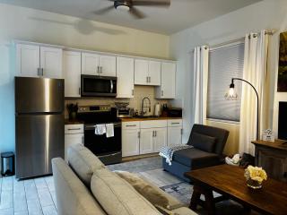 Beautiful Private Casita/Guesthouse w/ Kitchen, Access to Pool/Spa - 6