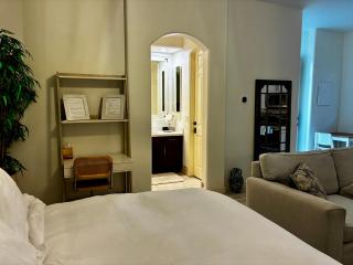 Beautiful Private Casita/Guesthouse w/ Kitchen, Access to Pool/Spa - 7