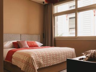 Downtown Cairo Saint J Hotel By BluKeys - 1