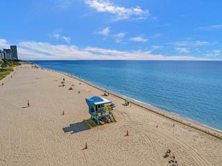 Comfortable 2-Bedroom Condo Retreat with Resort Facilities 1108 - Miami Beach - 6