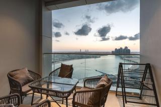 17th Floor Stunning Views Stylish Studio - 8