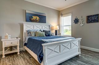 Waterfront Retreat w/ Boat Dock! Hudson Hideaway - 1