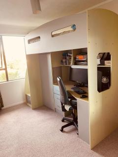 4 Bed rooms Fully furnished, Spacious Living Area - 2
