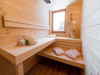 Chalet at the Zlaim lift with sauna - 4