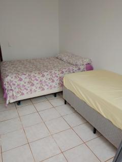 Casa De Mãe Quarto Triplo com Banheiro ao lado - 8