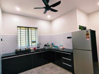 NH Humaira Homestay Sungai Petani - 6