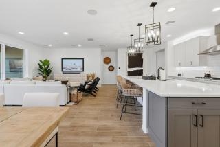 Exceptional Desert Escape with Pool and Spa - 6