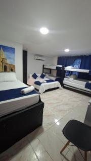 Hotel Blue Diamond House - 9