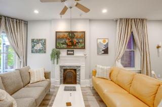 Private Patio & Hot Tub! Urban STL Retreat - 5