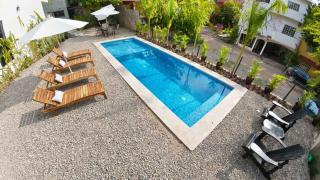 Casa Bonita with Private Pool 80 m from the Beach - 9