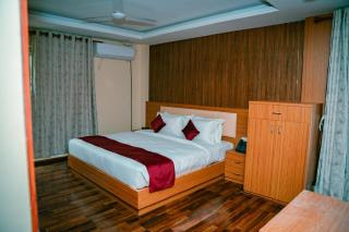 Golden Miracle Hotel Private Limited - 0