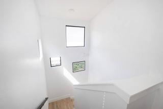 Gated 2BR Modern Austin Home Near DT EV Plug - 2
