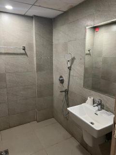 theopalstays omaxe ITC - 1
