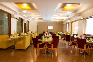 7 Apple Hotel Pimpri Pune - Pune - 4