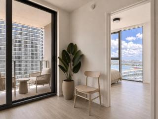 Downtown Miami Biscayne Bayside Condo Near Miami Beach - 5