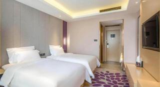 Lavande Hotel Beijing Yizhuang Development Zone JD Headquarter - 2