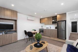 Affordable Apartment Hagley Park Super Fast Wifi - 9