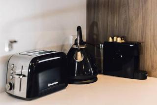 Affordable Apartment Hagley Park Super Fast Wifi - 3