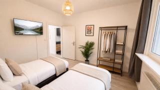 Apartment für Berufstätige mit 5 Einzelbetten, Smart TV, Küche, WIFI, Balkon, WaMa - 3