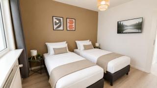 Apartment für Berufstätige mit 5 Einzelbetten, Smart TV, Küche, WIFI, Balkon, WaMa - 4