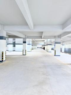 Luxury 2 Bed Apartment-Gym Pool and Rooftop View - 5