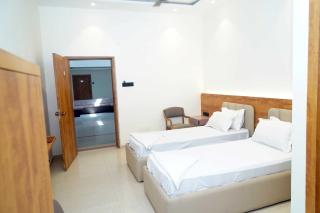 Townhouse RTO Office Silvassa Formerly Hotel Utkarsh - 7