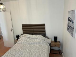 Le Saint Lubin - Vatan Cozy Apartment - 8