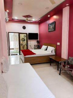 mahakaleshwar homestay - 8