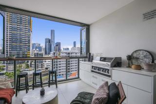 Sunny 1b in heart of South Bris by Custom Bnb Hosting - 2