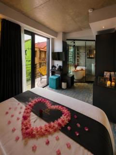 Mit Hotel Tbilisi - 9