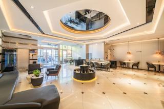 Dequan Wanxiang International Hotel, near Sanlitun and SOLANA - 2