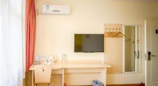 7Days Inn Tianjin Fifth Avenue Youyi Road Branch - 1