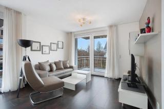 Wohlfühl-Apartment mit Parklatz und zwei Balkonen - Ferienwohnung Sonnenlicht - 0
