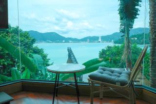 Salty Pearl Beach Front Phuket - 3