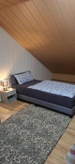 Großes 2,5-Zimmer-Apartment mit 5 Betten -  - 3