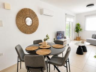 Andrianas Cozy Apartment - 8