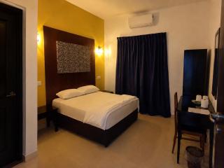 Light 23 INN - 0