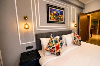 ALOHA On The Ganges 2BHK Ganga Facing 424 - 7