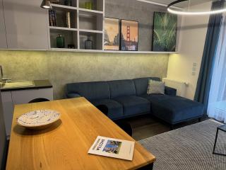 Beautiful flat in Metrodom Panorama with private parking - 0