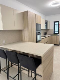 Swieqi Collection, Lux 3BR Maisonette, BBQ Lounge , St julians - 7