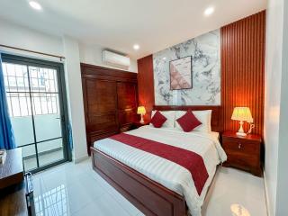 Comfort Stay Hotel - 8