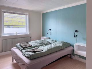Bask in Ocean Views at Bakkastova - 8