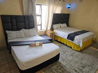 G Chester Guest House - 1