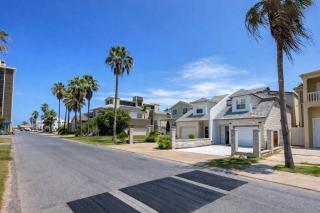 3BR Townhome Steps to Beach New Remodel SPI - 1