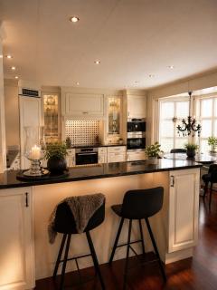 Detached house with terrace and garden close to the sea and town - 8