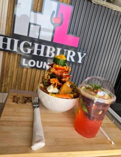 Highbury Lounge - 2