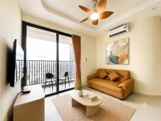 Hannah's Home - Aurora Residences - 8