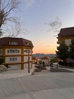 Modern & Cozy Apartment in Tirana - 3