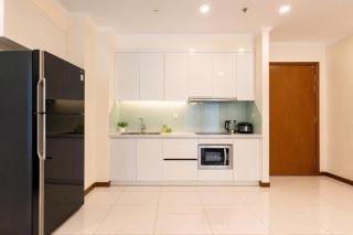 Vinhome Central Park 2 bedroom apartment - 4