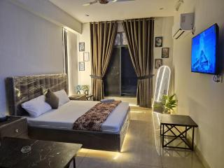 Apex Stays - Near Islamabad Airport - Family Apartment - Secure - 0